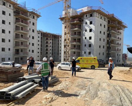 قصف مدفعي إسرائيلي على غزة والمقاومة ترد 